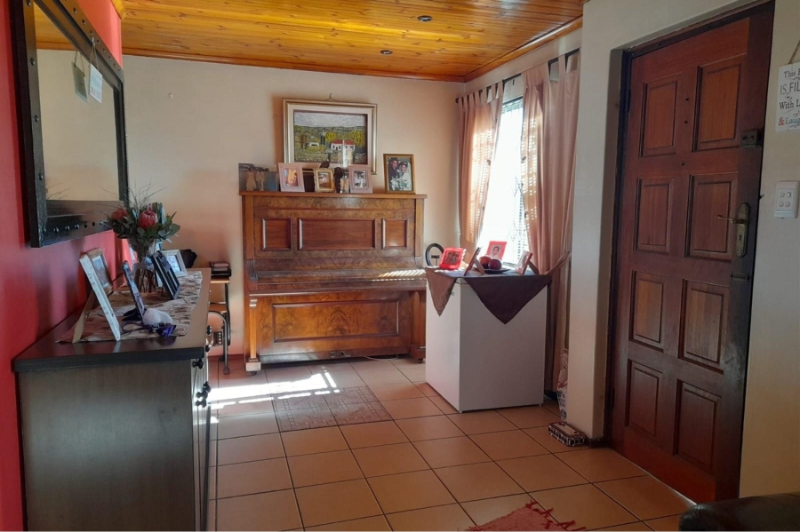 3 Bedroom Property for Sale in Gaylee Western Cape